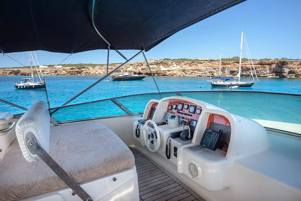 Alquiler de barcos Alicante Astondoa 72 FLY - 2003