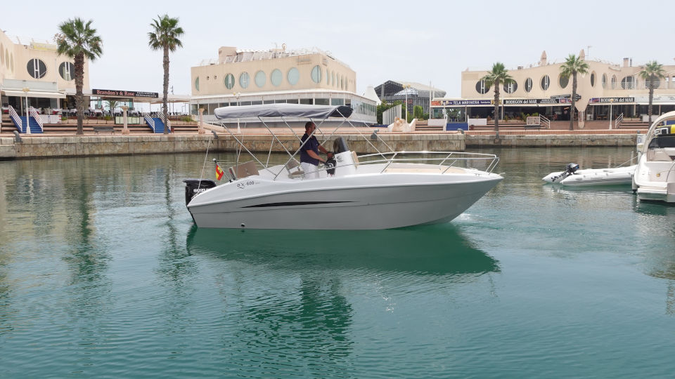 Rent a boat Alicante ASTILUX AX 600 OPEN - 2021