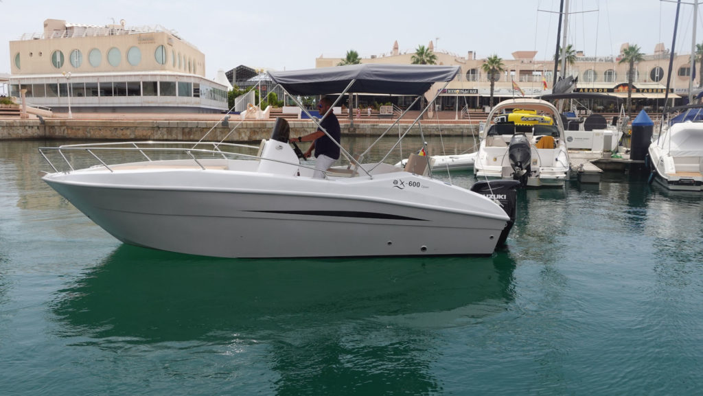 Rent a boat Alicante ASTILUX AX 600 OPEN - 2021