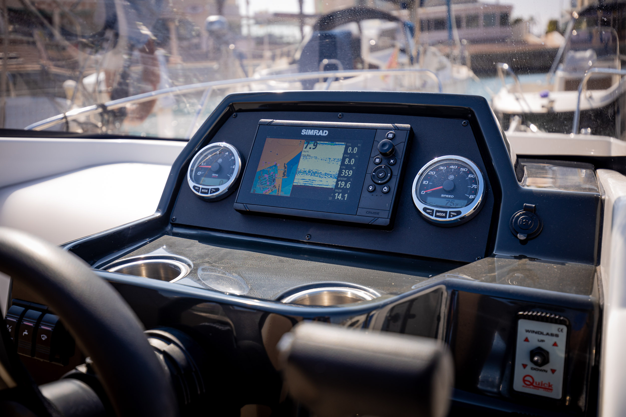 Yemaya - Quicksilver Activ 675