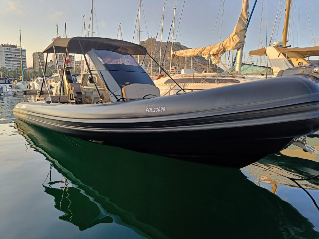 Rent a boat Alicante BRIG EAGLE 8 - 2020