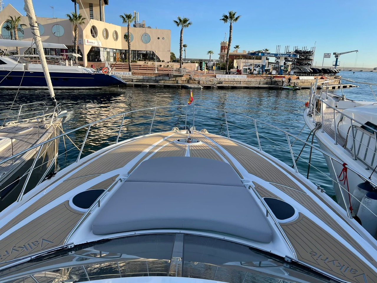 Valkyrie charter alicante, location yacht alicante
