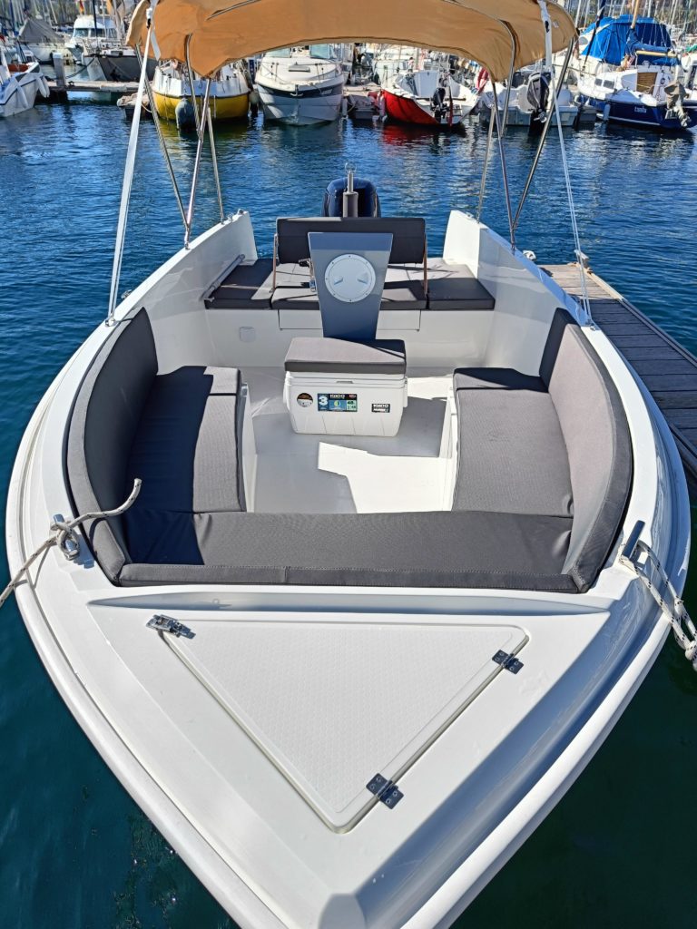 Rent a boat Alicante MARETI 585 OPEN - 2022