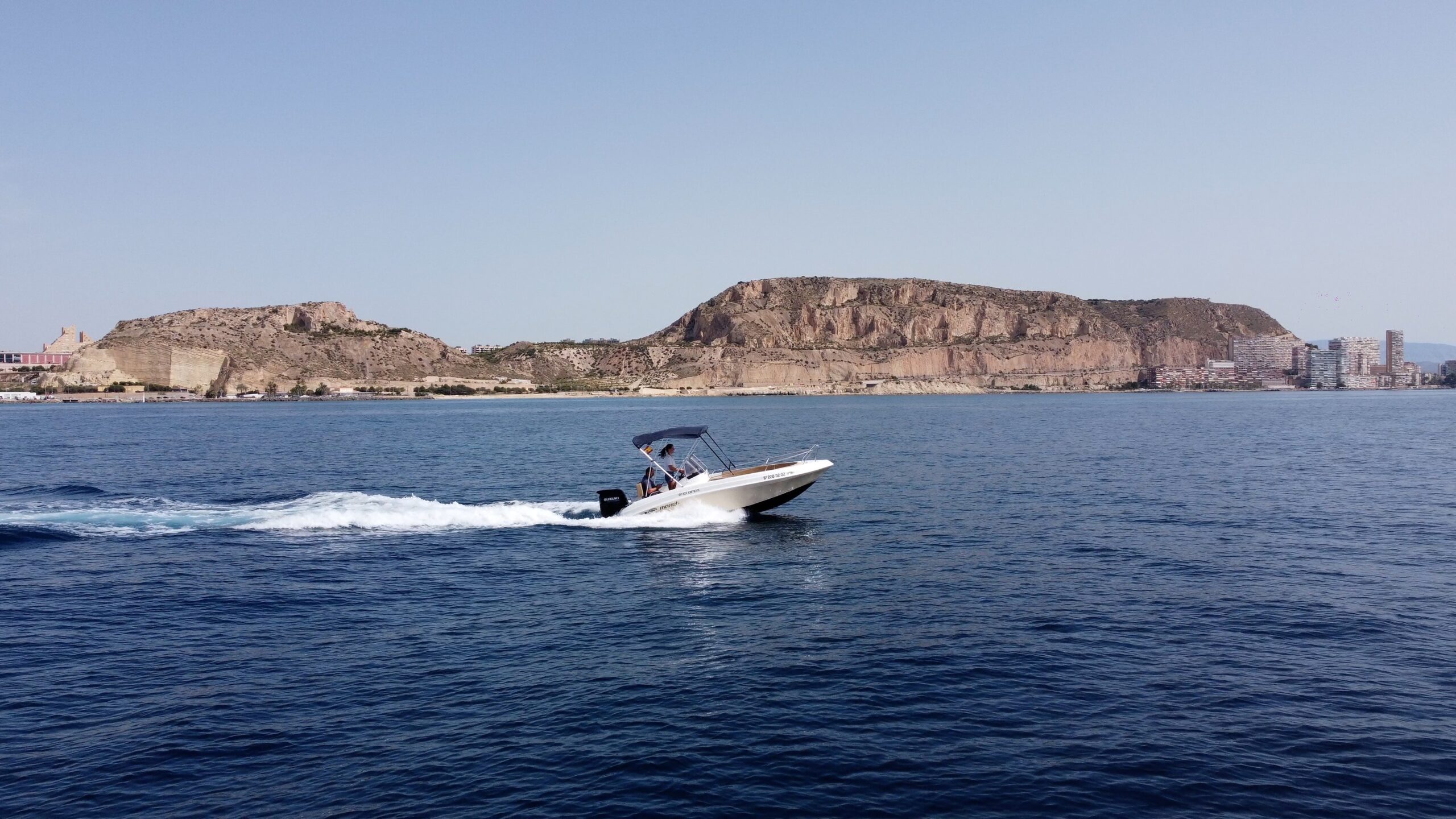 Sunrise Alquiler charter location Alicante
