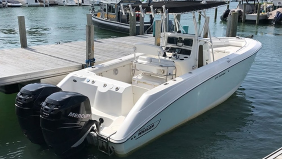 HILLTOP BOSTON WHALER 270 OUTRAGE